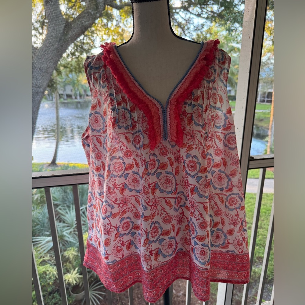 Vineyard Vines Red and Blue Floral Blouse